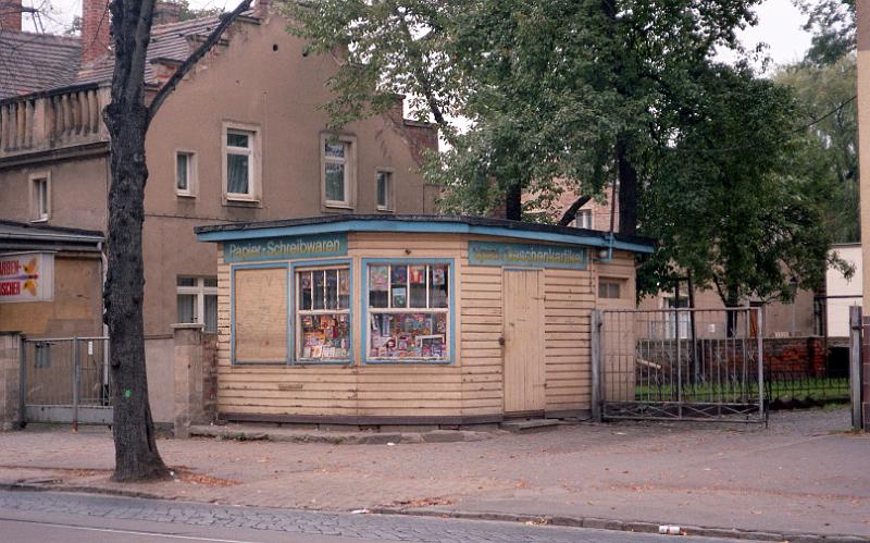Dresden-Striesen, Schandauer Str.-neben Nr. 77, 14.10.1995 (1).jpg